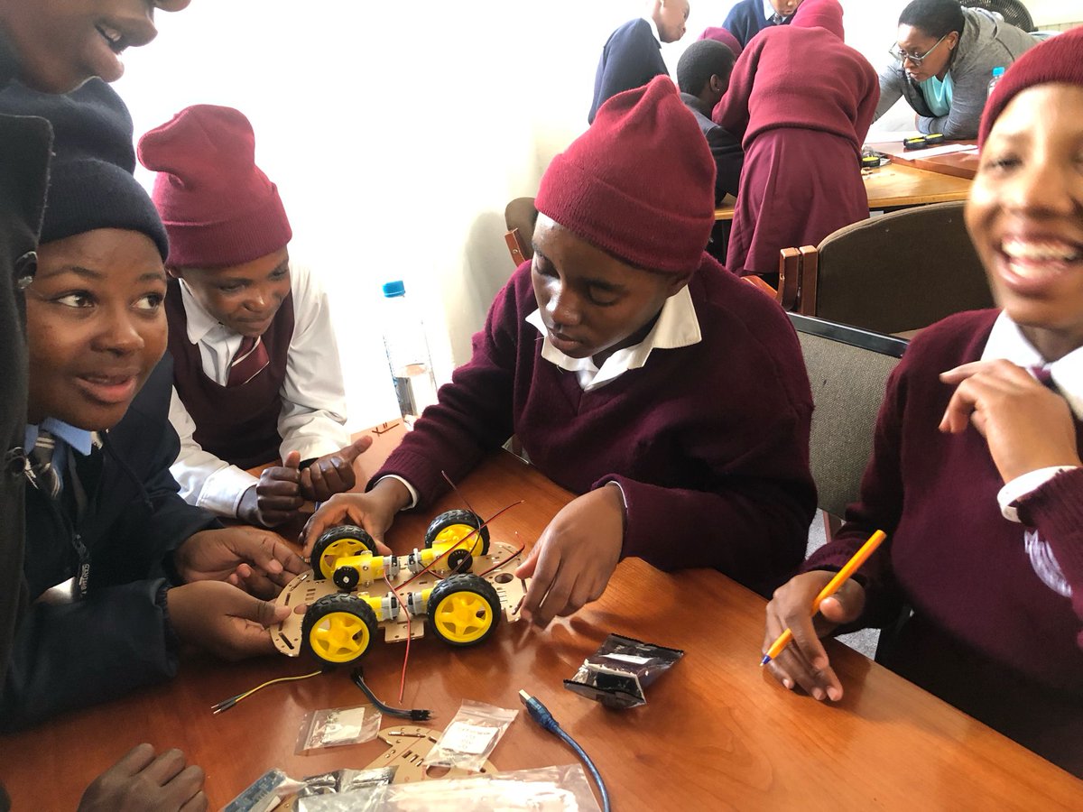 unescoROSA's tweet photo. #Happening_Now! We just launched the @UNESCO #STEMSchoolsNetwork to enhance &amp; strengthen robotics &amp; #3Dprinting in schools.

We're hosting a #STEM &amp; #Robotics bootcamp in #Lesotho for learners as a way of promoting the #Engineering field.

Let's catch them young! 

@NishaIndica https://t.co/2B5oBSoh4h