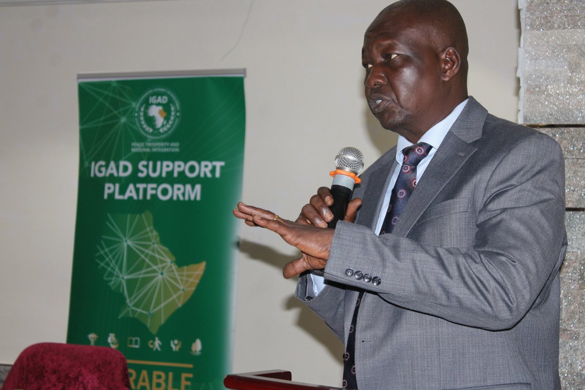 #IGADSupportPlatform in #Juba

"There is need for collaborations from different <a href="/SouthSudanGov/">South Sudan Government</a> authorities to offer durable solutions to thousands of displaced including the new returnees from Sudan" ~ Hon. John Dabi, Dep. Commissioner, South Sudan Commission for Refugees Affairs