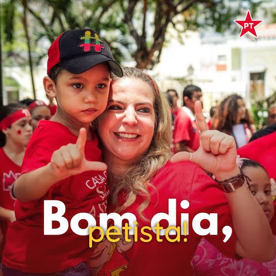 Bom dia Petistas! Do Oiapoque ao Chuí que os meus amigos e amigas da esquerda progressista brasileira tenham um dia maravilhoso!!! ⭐🚩🚩🚩🇧🇷