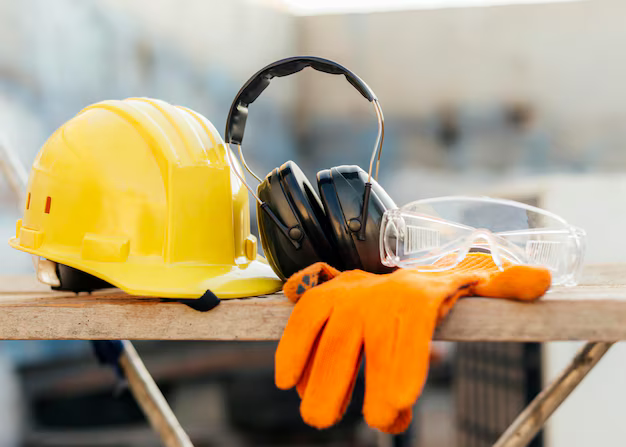 comsa_corp's tweet photo. COMSA participa en #WIBAND, un proyecto de #innovación que tiene como objetivo monitorizar los EPI con tecnología avanzada para garantizar la #seguridad de los #trabajadores. Esta iniciativa también ofrecerá resultados en la #eficiencia y #productividad de las obras. https://t.co/ug4Z1Es09p