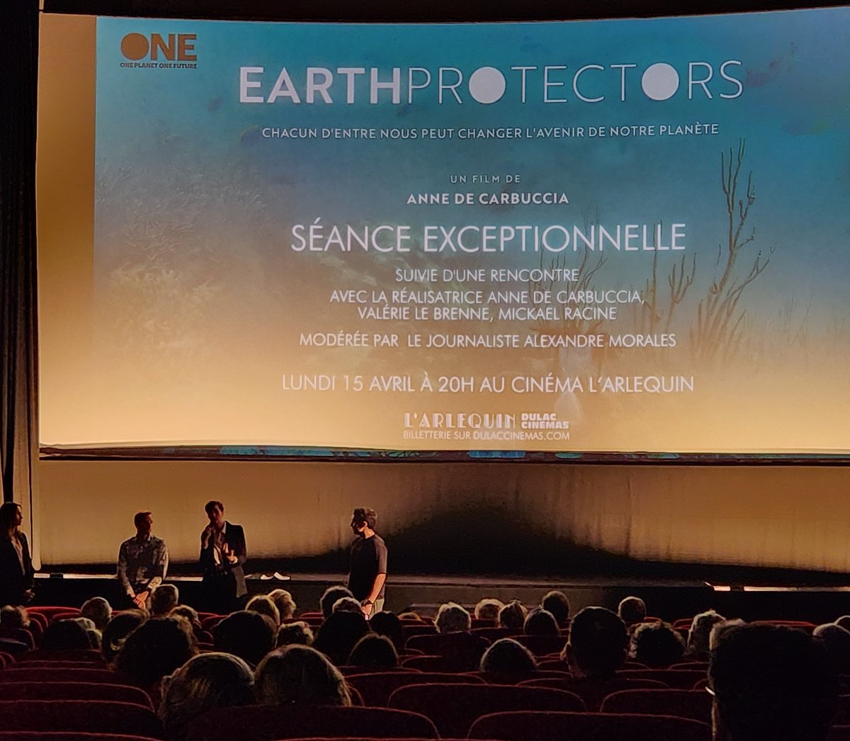 Congrats to Anne de Carbuccia on the launch of her documentary #EarthProtectors in France. 
#OnePlanetOneFuture.