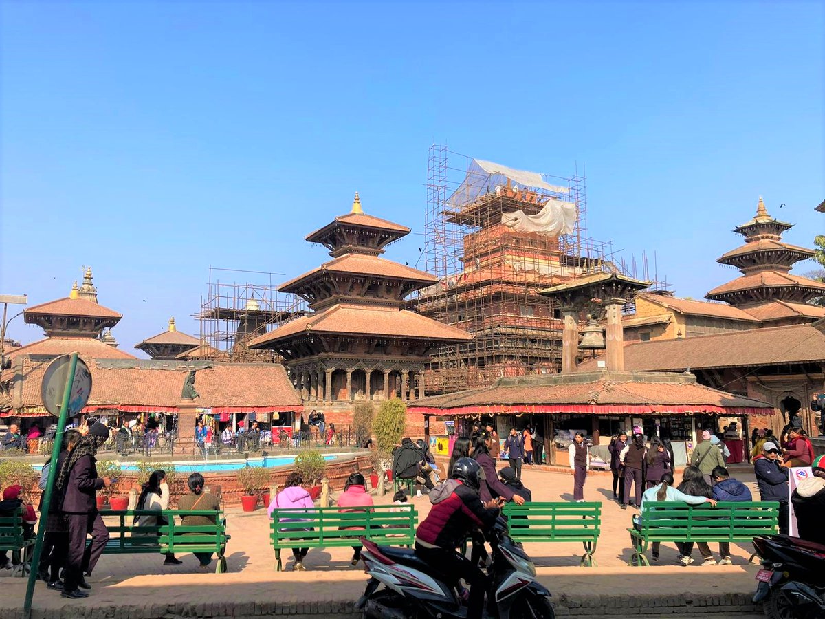 人間よりも神様の方が多い」といわれる神秘の国ネパール。いま、独自の