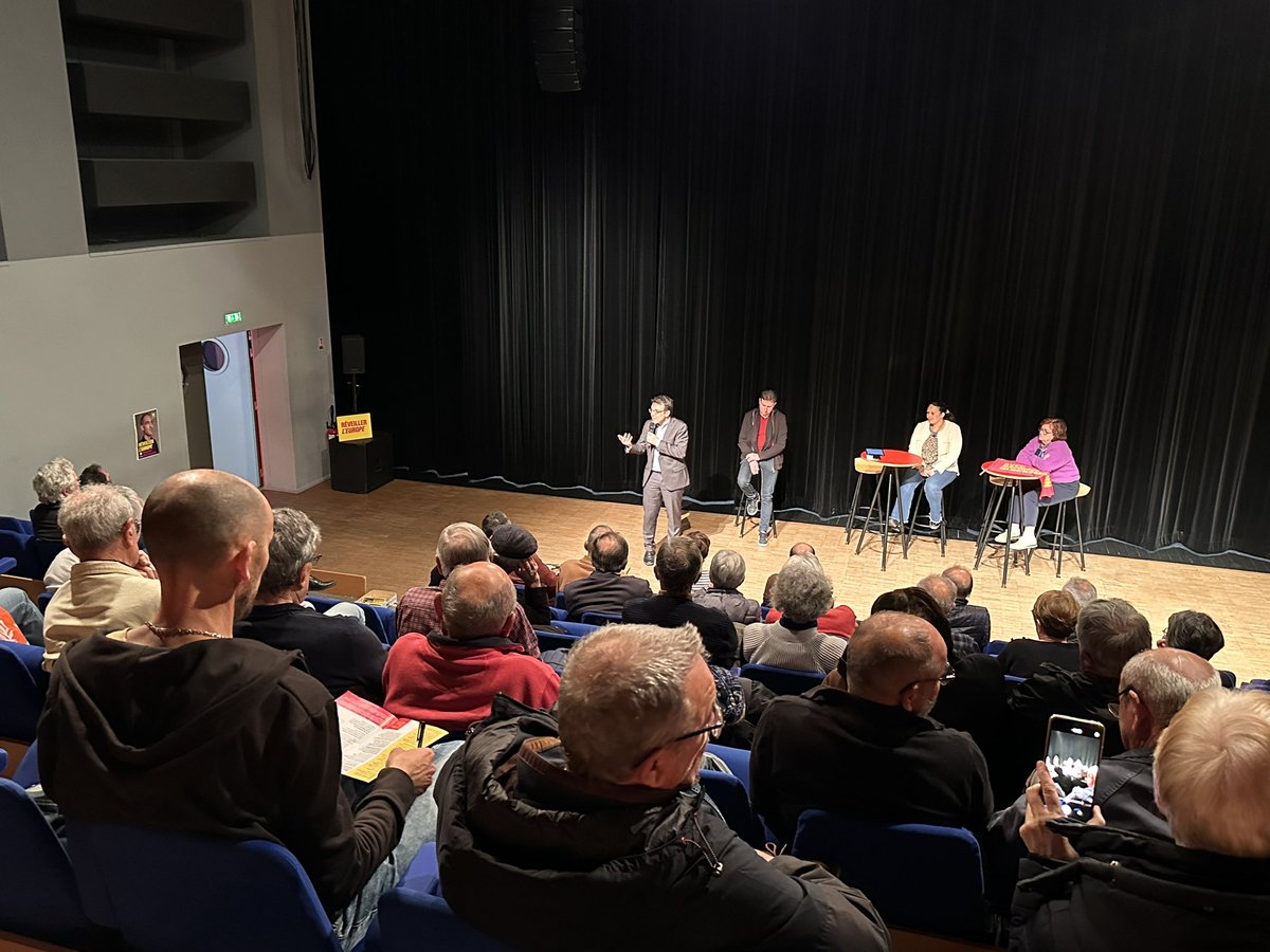 Dans les Deux-Sèvres avec @NathalieLanzi pour #RéveillerLEurope : une réunion à Cerizay, Marché aux Veaux de Lezay… Accompagnons les agriculteurs pour changer les pratiques, renforcer l’adaptation au changement climatique, préserver l’élevage et accélérer sur les polycultures.