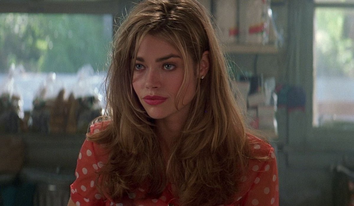 Denise Richards in Wild Things (1998)
