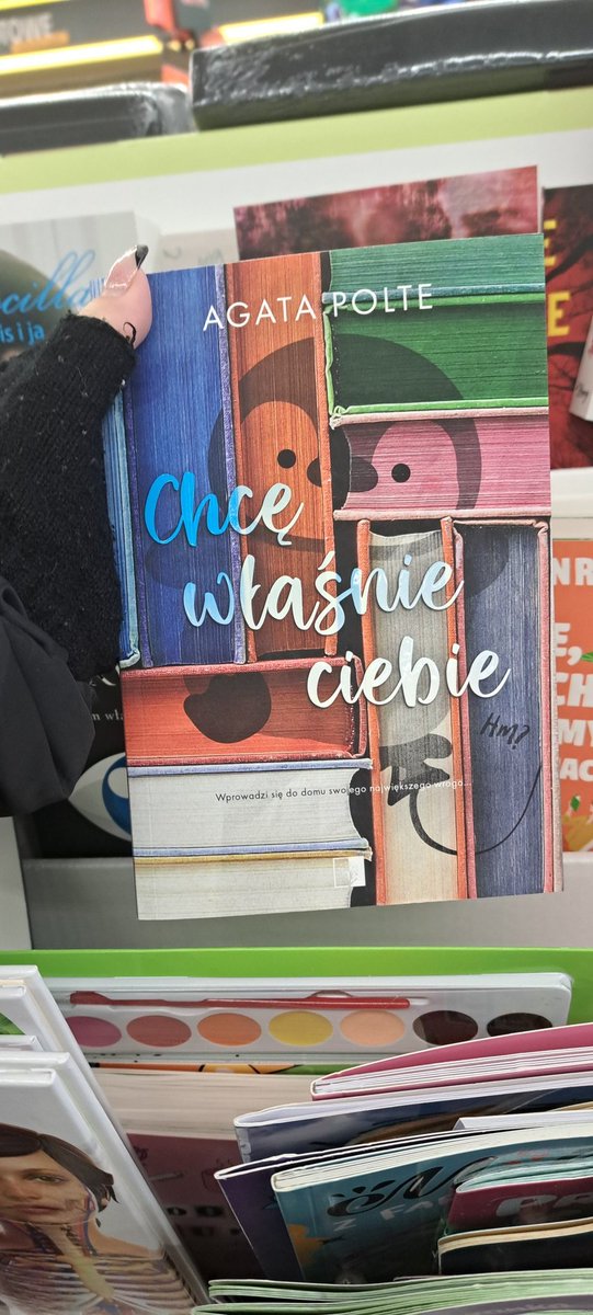 zaczytananatali's tweet image. Jakie cudeńka w biedronce 
#thefirstlie #chcewlasnieciebieap #keeping13 #pizgaczhell