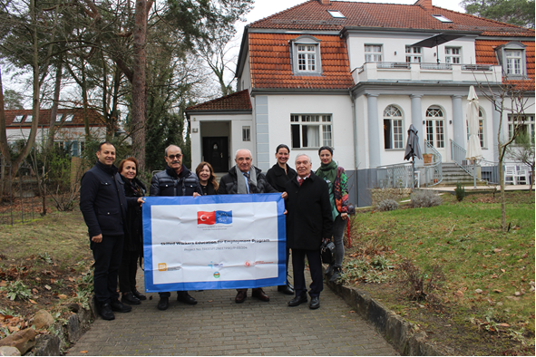 SWEEPProject's tweet photo. #SWEEP projemiz kapsamında vakfımız yönetim kurulu üyeleri ve gönüllüleri tarafından 26 Şubat - 3 Mart 2024 tarihleri arasında Almanya'ya çalışma ziyareti düzenlenmiştir. 

@IKGPRO

@TurkiyeIsKurumu

@csgbakanligi

@VakfYorturk https://t.co/nJA7rWP7CT