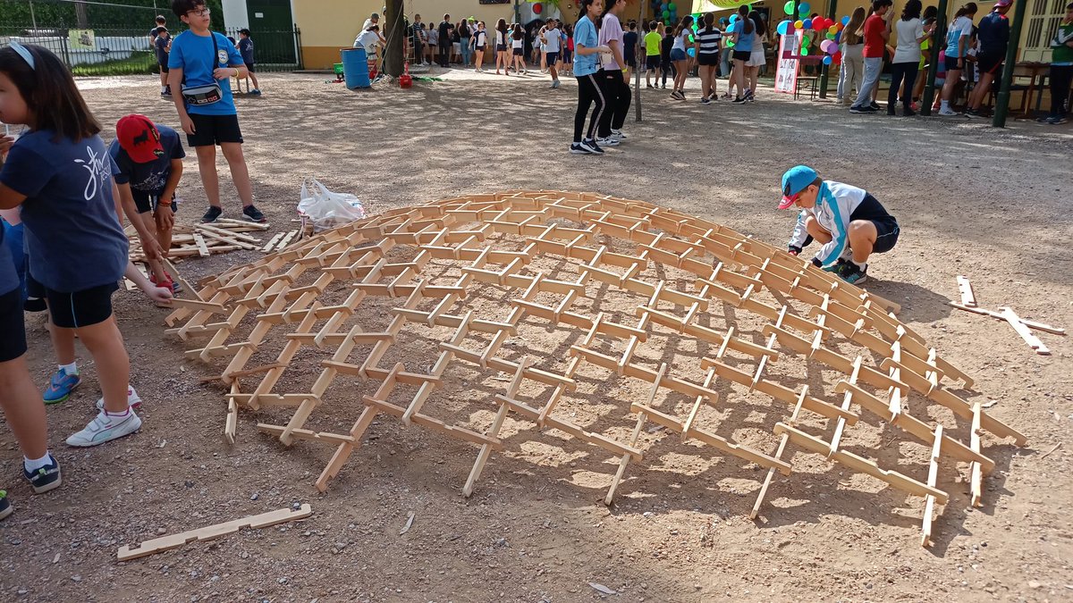 josantri's tweet photo. @pesantri @educsi @LoyolaAnd @CSJVillafranca https://t.co/iGFESo5Ewf