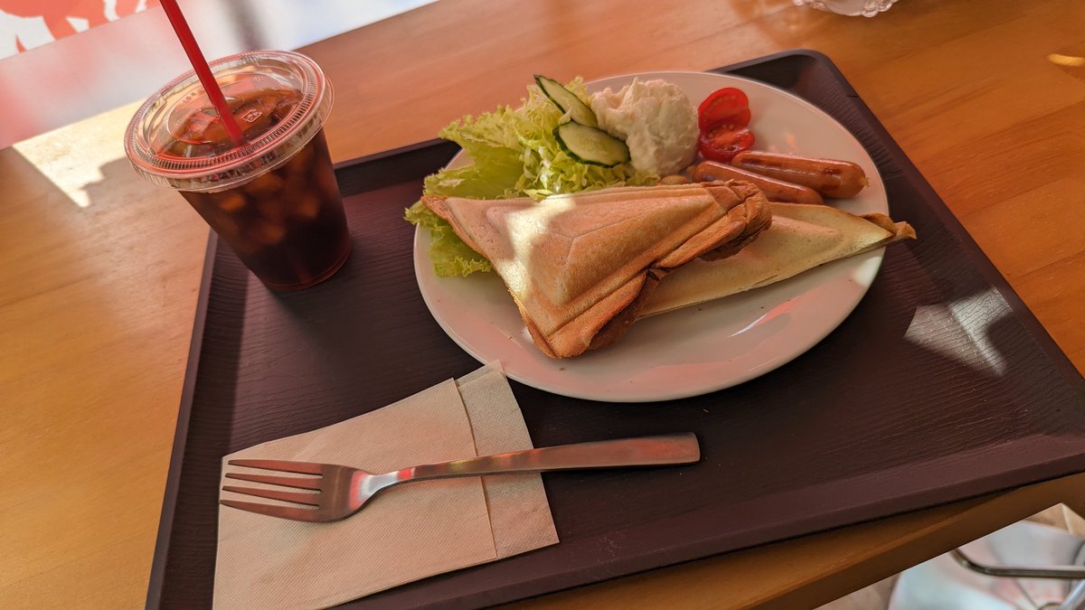 DAIZOwire's tweet photo. #VN2000 #バルカン #カフェ #ずん家
寄り道成功!美味かった! https://t.co/ElrttRrbEi