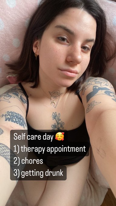 Morrrnig 😁any plans for today? https://t.co/2R9BUe5V3X<a href="/tag/fitnessmotivation"class="tags"><span>#fitnessmotivation</span></a><a href="/tag/fitnessgirls"class="tags"><span>#fitnessgirls</span></a><a href="/tag/fitgirl"class="tags"><span>#fitgirl</span></a><a href="/tag/tattoo"class="tags"><span>#tattoo</span></a>