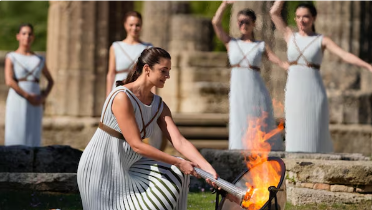 The first lighting of the torch for the Paris Olympics 2024.

Ancient Olympia
Peloponnese
🇬🇷