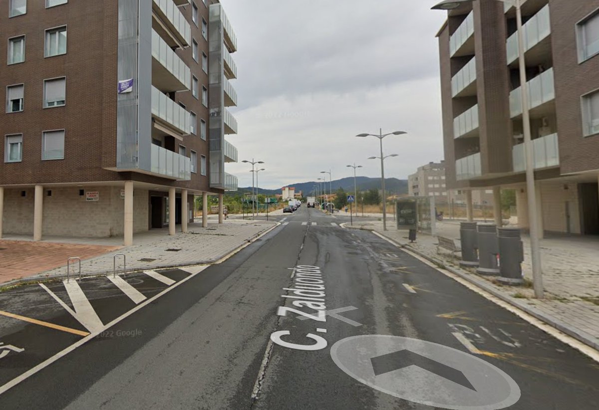 Espazio Publikoaren Sailak 363 zuhaitzekin indartuko du Goikolarra auzoko arboladia v-g.eus/3JjfsmT#Gasteiz Espacio Público reforzará con 363 ejemplares el arbolado en el barrio de Goikolarra v-g.eus/3xAT6Lh#Vitori…