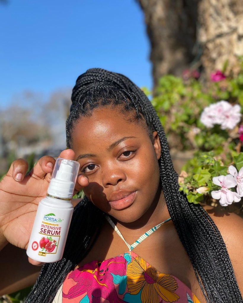 The pomegranate serum that is known for its radiant Glow.✨❤️

Drop your picture holding your favourite PortiaM product.

#portiamskincare 
#sharetheglow🍃 
#Glowgang