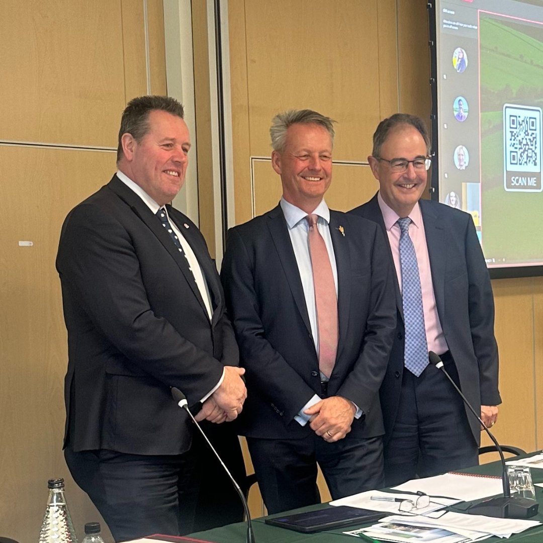 After discussing Rock Review and Code of Practice, NFU Deputy President David Exwood (@DavidatWestons), Farming Minister @Mark_Spencer, and Chair of Farm Tenancy Forum Julian Sayers are answering questions from members. #NFUTFC24