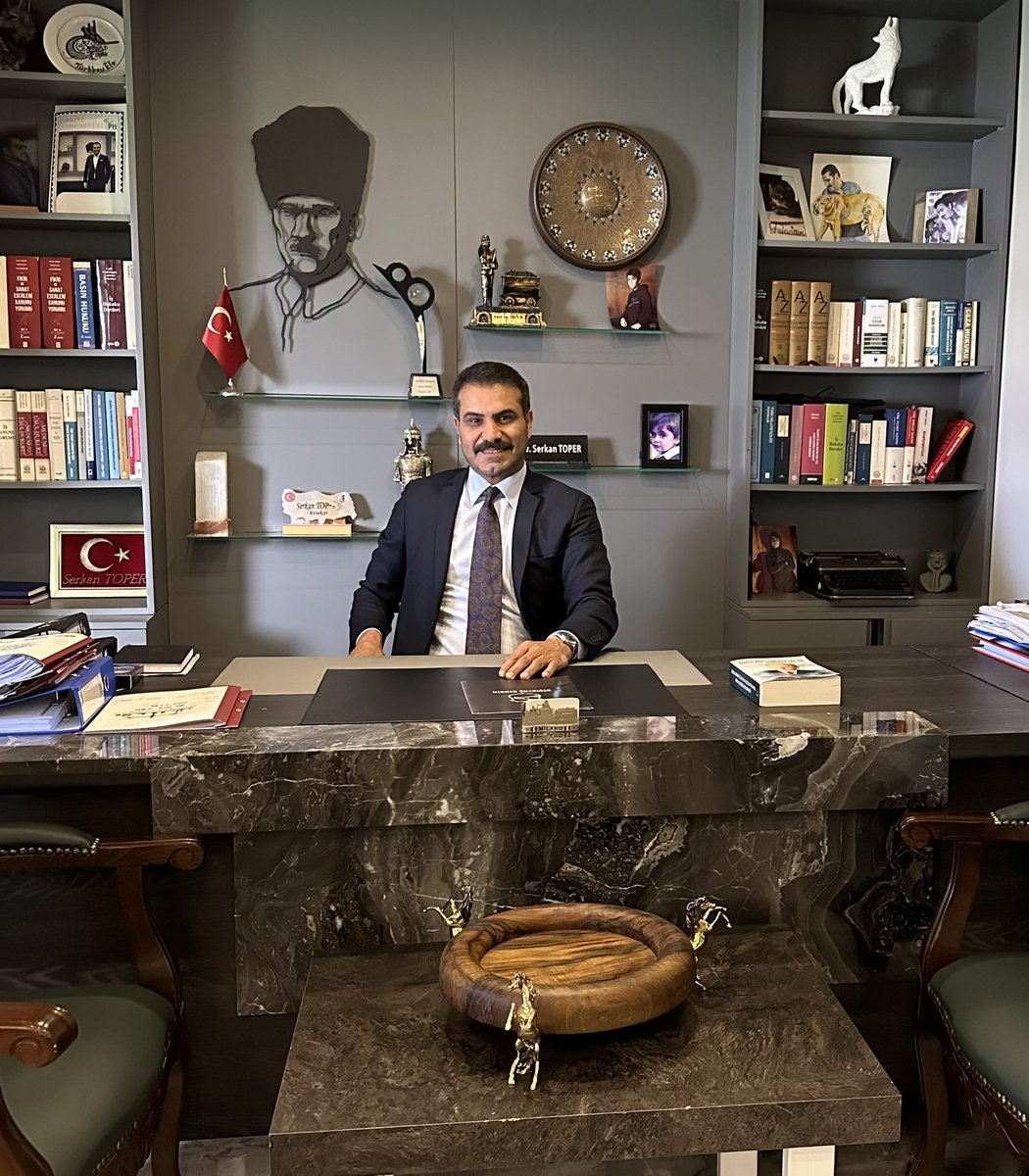 avserkantoper's tweet photo. Ofisimizde mesaiye başladık.
Tüm dostları çaya, kahveye bekleriz. https://t.co/mD8EDVilw8