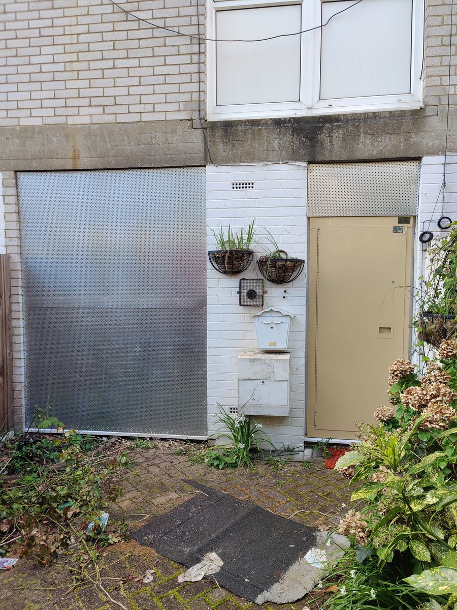 Increasing homelessness is also an achievement of your <a href="/LambethLabour/">Lambeth Labour</a> council in your constituency who have wasted £100s of millions emptying homes. You can't just blame the Tories when #labour are neglecting, emptying and demolishing homes and communities.

#VoteGreen