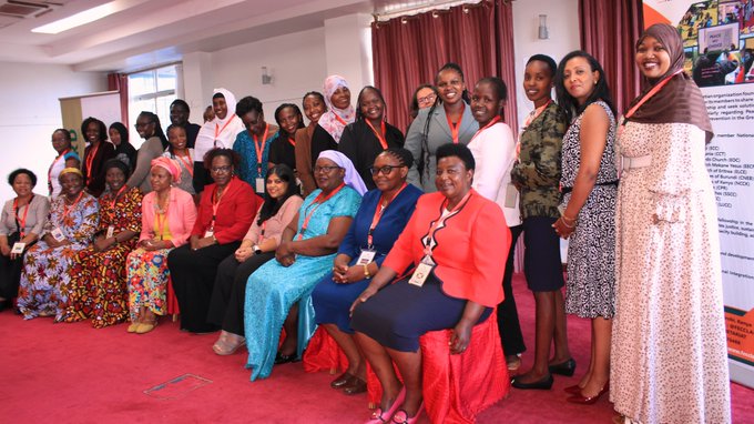 nca_apa's tweet photo. "Women of faith have the clout and networks to contribute to the management of electoral conflicts through early warning &amp; early response." 

This week we join our partner @FECCLAHA &amp; @ACCORD_online  in enhancing the role of faith women from the Eastern Africa region in EWER. https://t.co/Oaz9vHvdSX