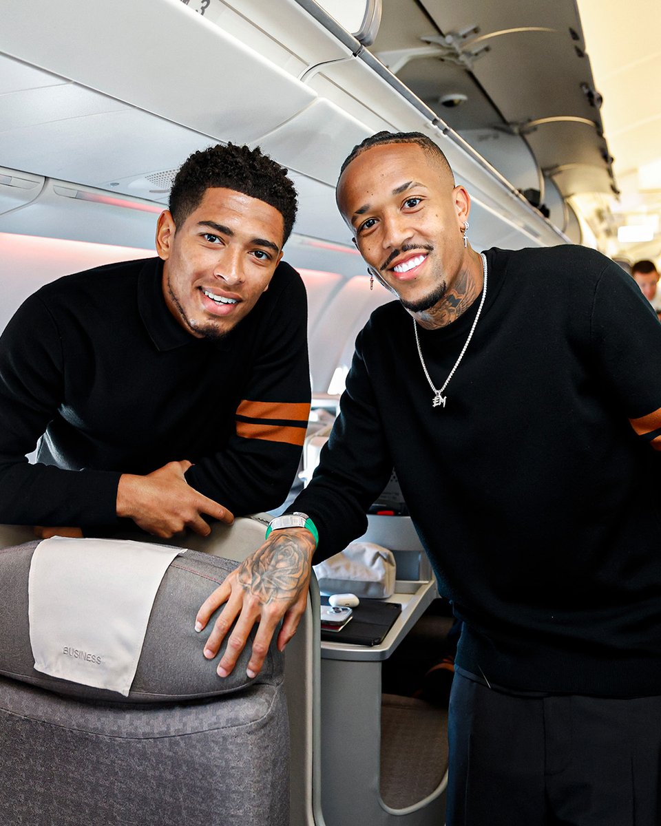 realmadrid's tweet photo. 🕴️ @RodrygoGoes
🕴️ @vinijr
🕴️ @BellinghamJude
🕴️ @edermilitao
@Zegna | #RealMadridxZEGNA https://t.co/6uDy5r46Vg