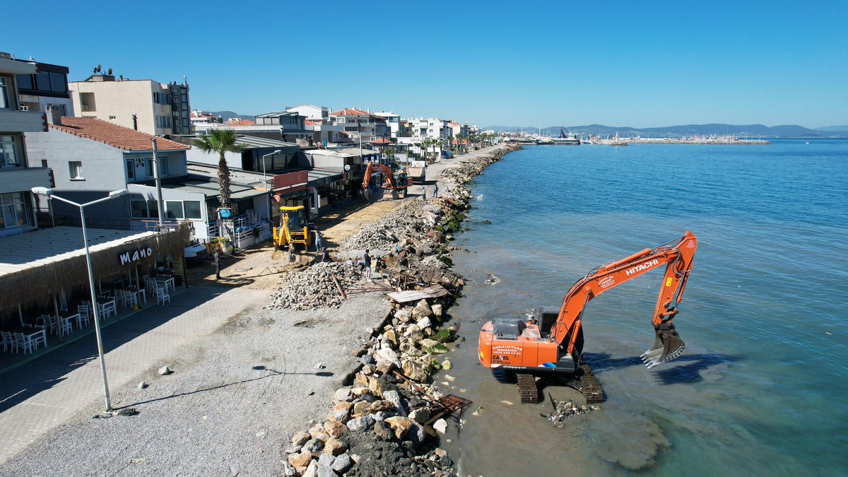 mustafagnyresmi's tweet photo. Güzelbahçe Sahil Projemize söz verdiğimiz gibi başladık. 
Artık konuşma değil icraat zamanı.
#sevdamızgüzelbahçe https://t.co/Ise4sNPg7S
