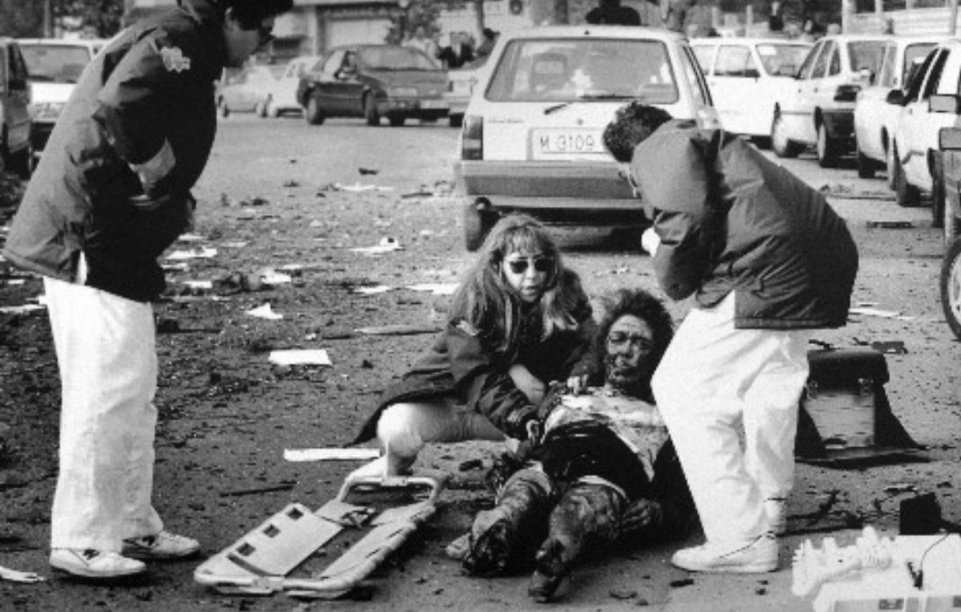 ReinaKhalesi's tweet photo. Terrorismo, hijodepvta, esto es TERRORISMO. https://t.co/UIVkzleF2e
