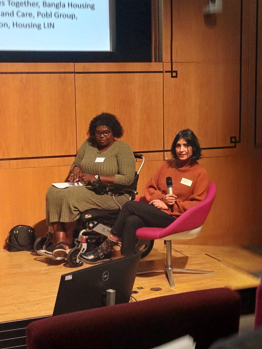 We're at @DunhillMedical's Annual Symposium! Listening to the community voices in research and practice we heard from Debra Edwards, #TAPPI Co-production champion at <a href="/haringeycouncil/">Haringey Council</a>, and the @AmarBariUK research team.

Read on:
➡️housinglin.org.uk/tappi/
➡️housinglin.org.uk/amar-bari-amar…