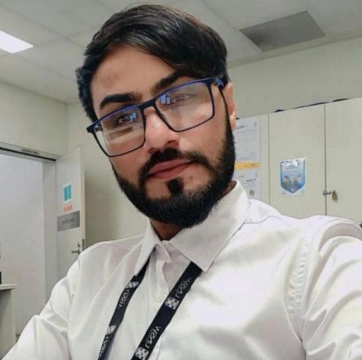 BasitNasir13's tweet photo. Faraz fled Pakistan due to religious persecution and found a new home in Australia only a year earlier. Who would have thought that the fear and danger he left behind in Pakistan would take his life in Australia. Due to Faraz’s heroic actions many more could have been killed. https://t.co/Xd4kX1tIkr