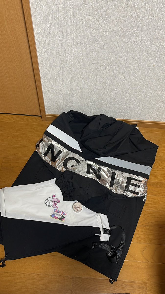久々に洋服買ってウキウキじゃ〜😆✨✨✨
<a href="/NieR_tokyo/">NIER CLOTHING</a>