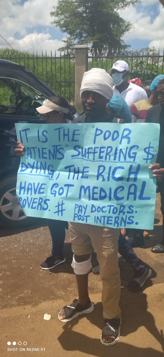 itsDrGem's tweet photo. Sad reality. Chair @srckenya previously stated that the Doctors strike isn't affecting the middle class and the Rich. Woe unto us common mwananchi. And we'll still clap for them in churches as they mock our suffering.
#IStandWithDoctors
#ImplementCBA2017
#DoctorsDeserveBetter https://t.co/JogPV30rDe