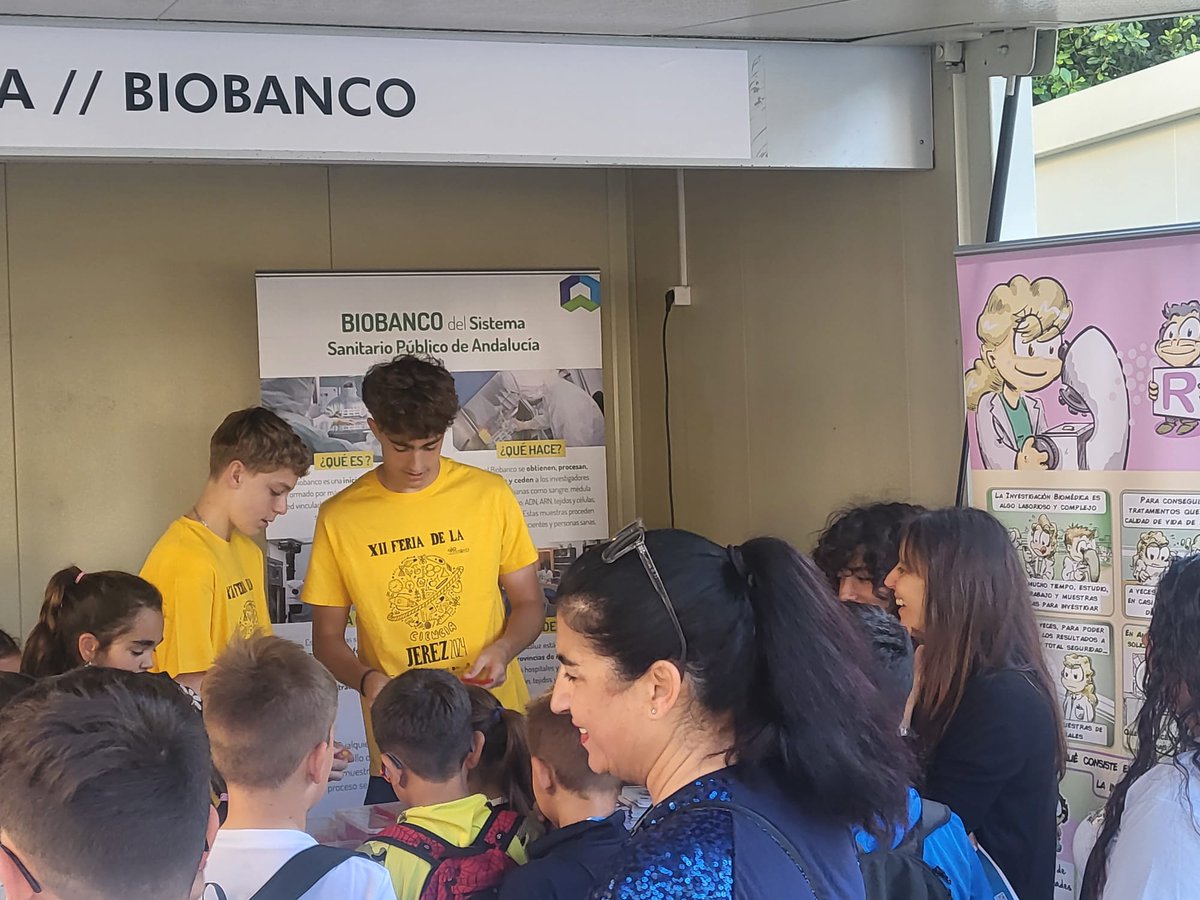 ¡Si estás en #JerezdelaFrontera hoy, te invitamos a un emocionante viaje por la ciencia! Ven a la #PlazadelArenal al stand del @BiobancoDelSSPA y descubre cómo reconocer un tumor al microscopio y la fascinante estructura del ADN. Te esperamos de 9:30 a 13:30. ¡No te lo pierdas!