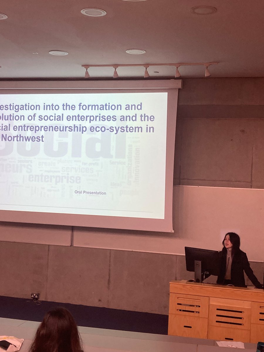 Suzhou Wei, ATU student, presenting her work “Investigating into the Formation and Evolution of Social Enterprises and the Social Entrepreneurship Ecosystem in the Northwest” at the Postgraduate Research Expo 2024. 
#atudonegal #DICElabs #research