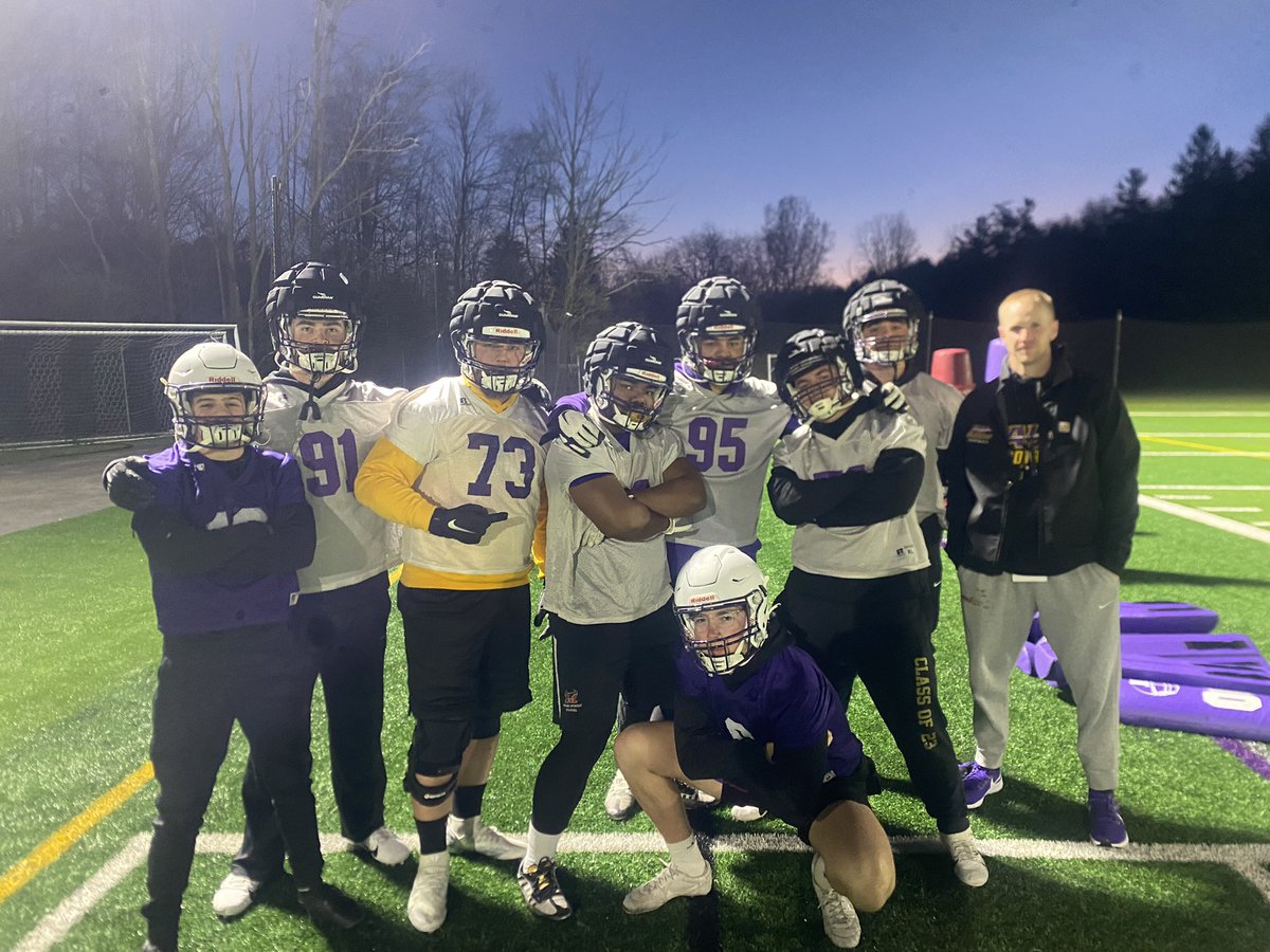CoachOlasupo's tweet photo. Kickers &amp; Trenches 😤Ft @ckoehler95 https://t.co/jItjHFKwrw