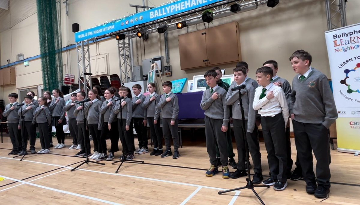 Gaelscoil an Teaghlaigh Naofa tweet media