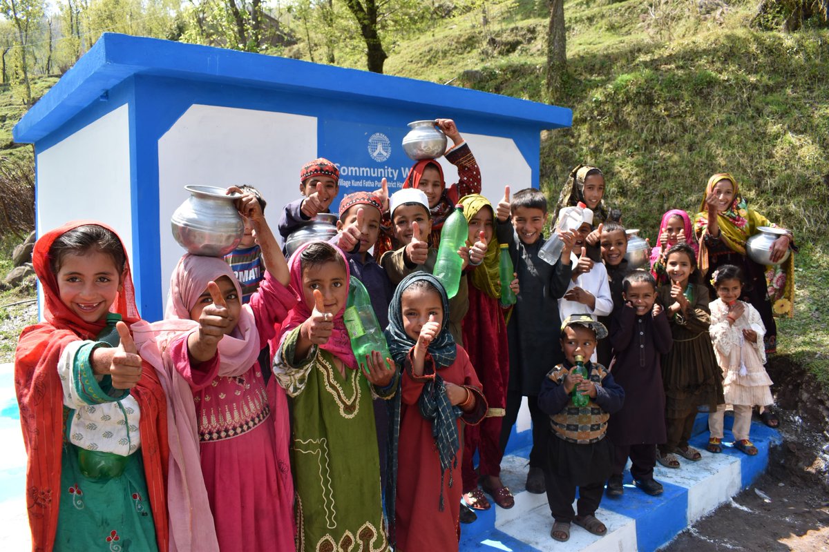 Muslim Hands is proud to announce the completion of a gravity-based water supply scheme in village Kund Fatah Poor, located in the district of Haveli. This project, serving 41 households including 2 madrasas and a government primary school, is a testament to our commitment to