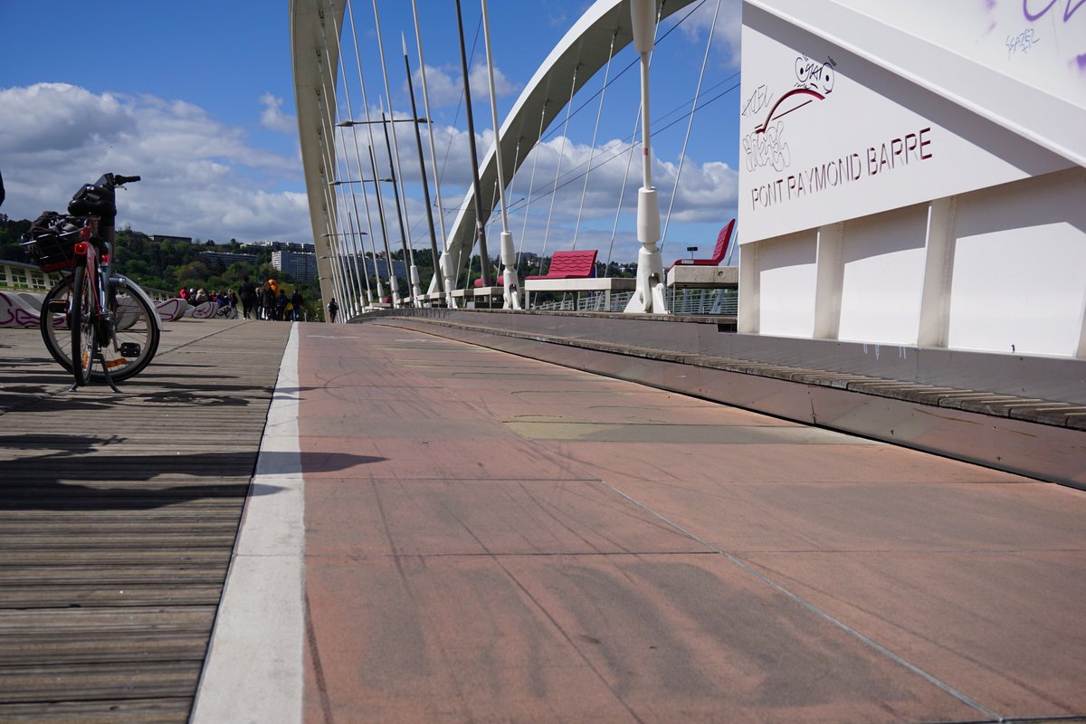 REALLOCATE_EU's tweet photo. Thank you @villedelyon  de Lyon for the welcome last week and introducing us to the many #SustainableMobility initiatives🚲🚦♿! We were truly inspired by the attitude &amp; ambition of your city's urban planners to reach your climate  targets!
👉Read on: https://t.co/X1xDmL0x15 https://t.co/9qW2UhQeeC
