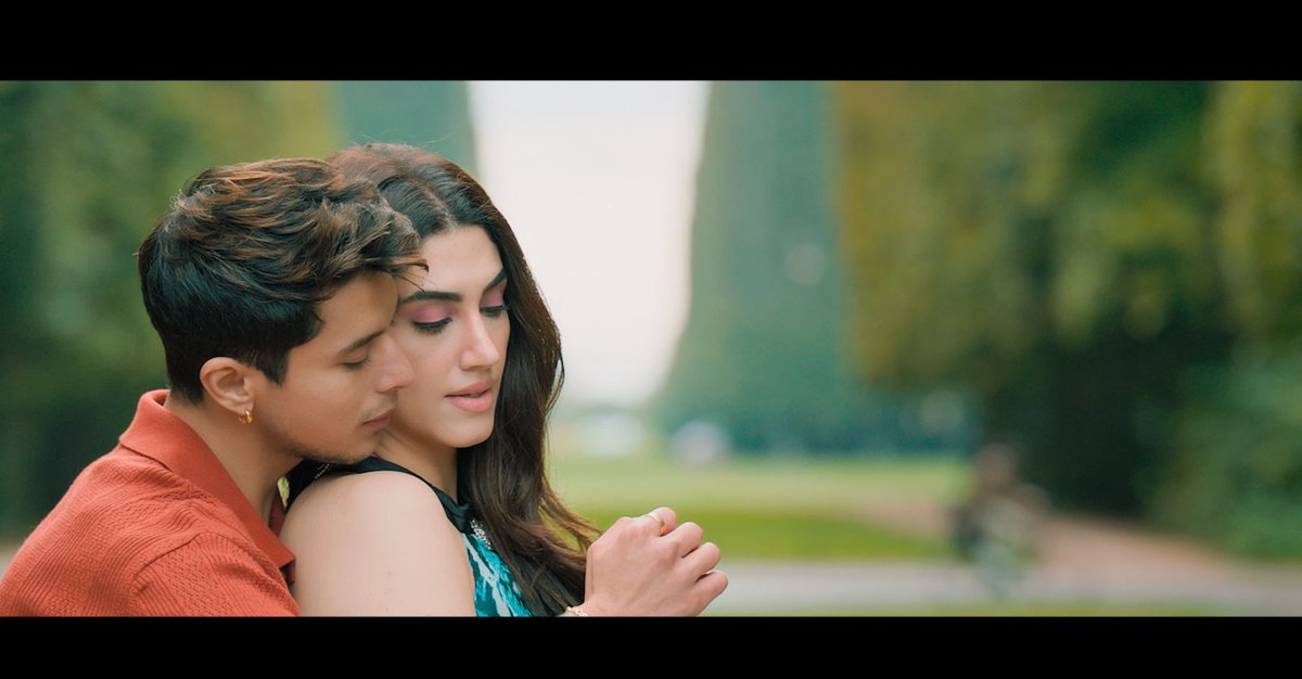 UrbanAsian's tweet photo. Check out the unseen pictures of @praticksejpal and @DelbarArya from Pro Beats latest hit song #Kaabil 😍
#pratiksehajpal #delbararya #probeats https://t.co/QihcBMmztJ