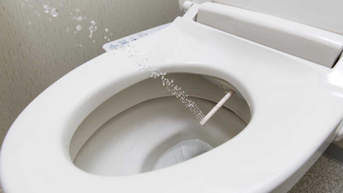 'We are considering getting a Japanese smart bidet toilet - are they worth it?' Can you help this Forumite get to the bottom of this before they flush away their savings? Will it be a crack-ing purchase or a pain in the bum? 💩 forums.moneysavingexpert.com/discussion/652…