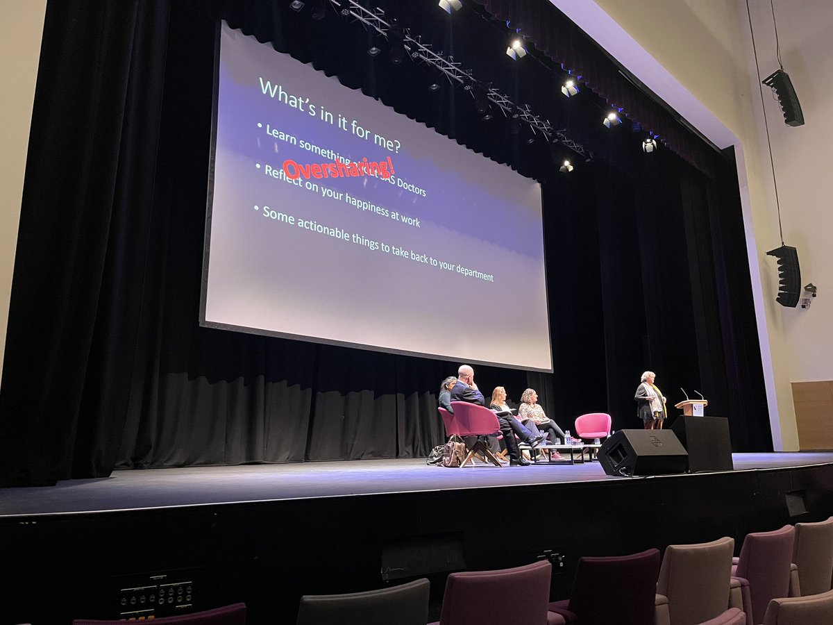 Banging the drum for SAS colleagues and how to show them some love is @nataliemitton - names matter, especially in a room full of Cas Officers (or ED docs 🤮) 

And my boss is a fantabulous SAS doc…

#RCEMcpd