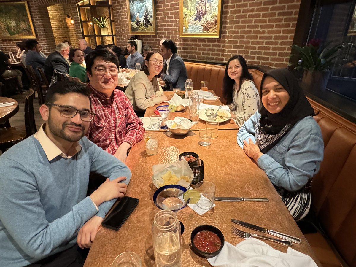 EpilepsyCNP_WSU's tweet photo. Wayne State University at #AAN2024 @AANmember 

Who says work can’t be fun?

@rohitmarawar @MaryamSyedNeuro @DeeptiZutshiMD @maysaa_basha https://t.co/aauDrMiHjd