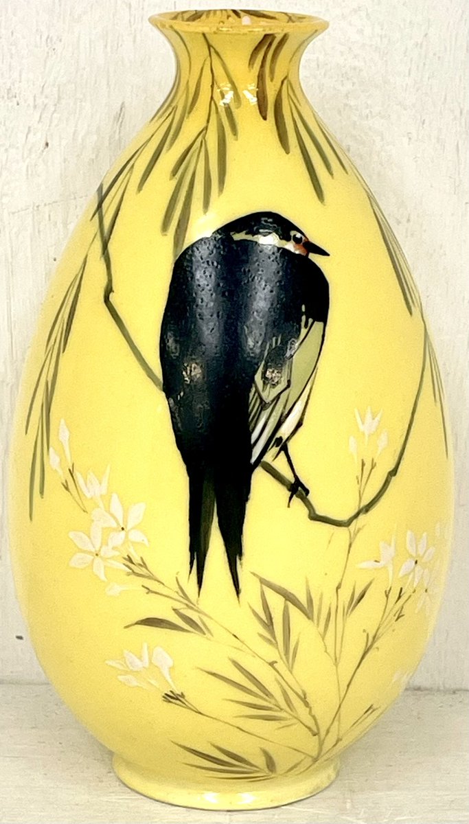 FIND OF THE DAY | Consigned today… This Arthur Eaton for Royal Doulton yellow porcelain vase with Bird design | Entering into our June Iconic Design Sale | Further Entries Invited | #Doulton #1920s @HansonsAuctions