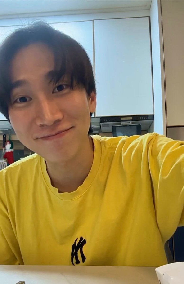 Seo sunshine 🥰✨

#비투비 #BTOB @OFFICIALBTOB @BTOBCOMPANY @BTOB_SEKwang