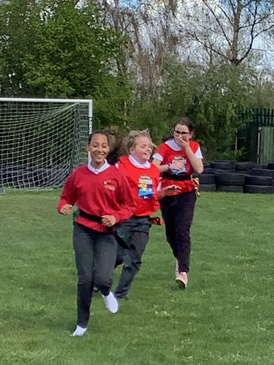 westheathprim's tweet photo. It's been an active day for #WHPSClass13! This afternoon, we discovered how the Roman Empire expanded and used a game of capture the flag to understand how brave, skilled and tactical the Romans had to be. #WHPSHistory #collaboration https://t.co/CVOsGPOwwf