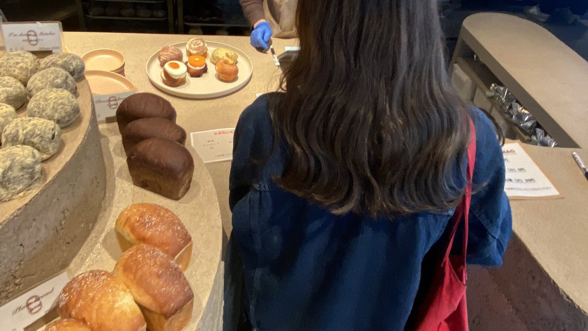 hoooootate_'s tweet image. 2時間並んだパン屋さん🥐🥖