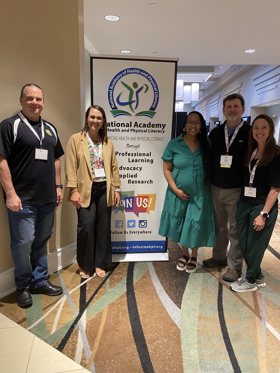 southeasternkhs's tweet photo. Our KHS Faculty had a wonderful time last week at the 2024 National Academy Health and Physical Literacy Summit in Baton Rouge! #southeasternkhs #LionUp https://t.co/ijyTnNgK0R