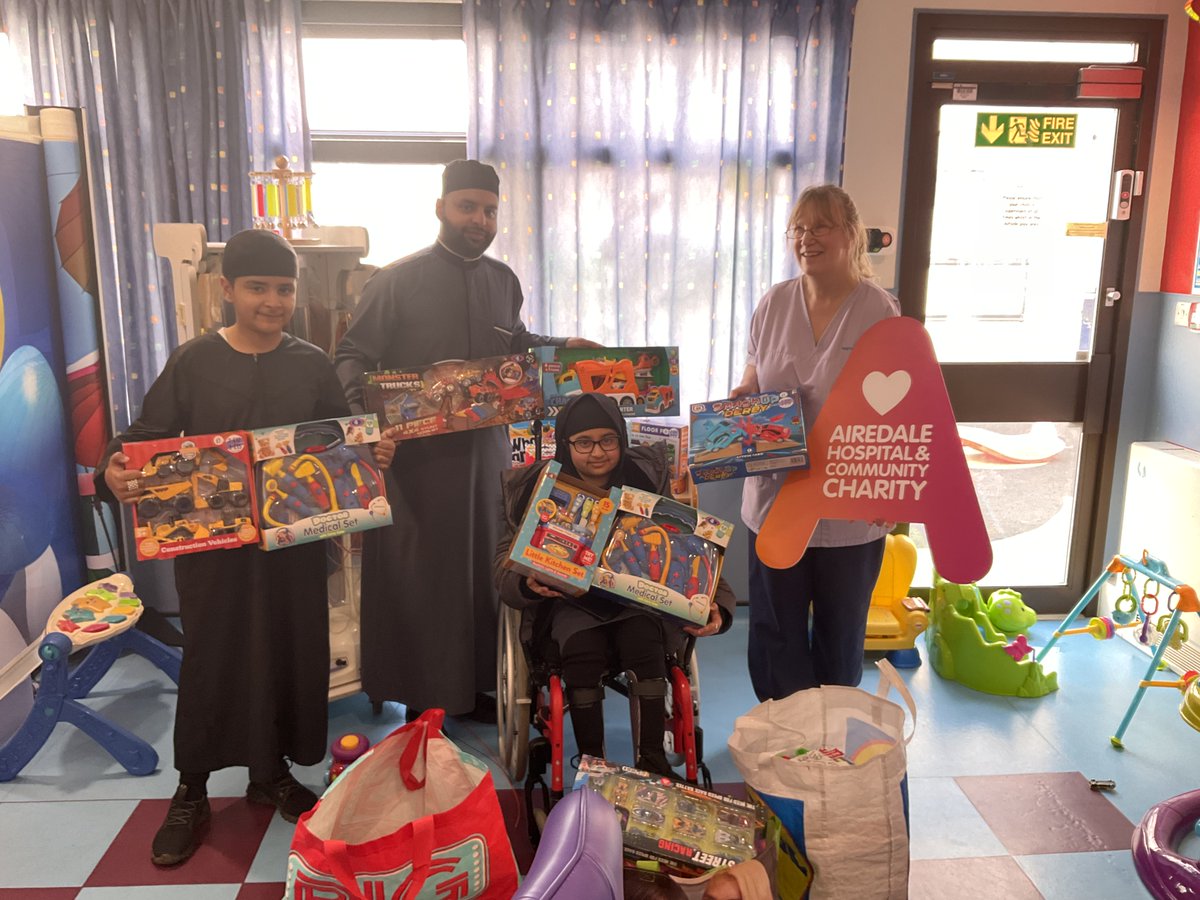 After spending lots of time on our children's ward Rijja (pictured with her Brother, Dad & the amazing Karen from Ward 17) very kindly wanted to give back this year to other children spending time in hospital at Eid 🧡 #ShowyourloveforAiredale #Eid2024