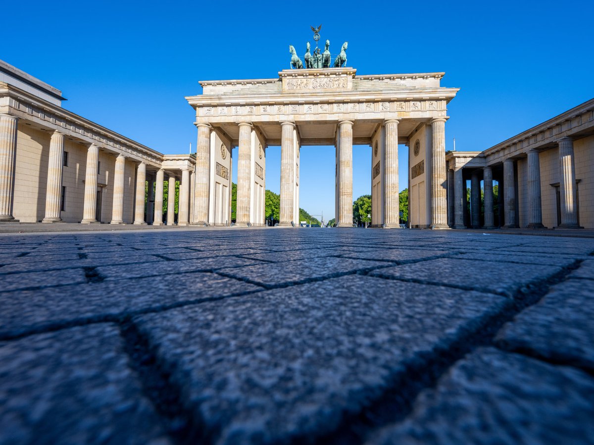 Recent changes to the tax code have caused a lot of confusion around how employee equity is treated in Germany. So if you aren't sure how this affects your employees, check out this 2 minute guide, and get in the know👇 easop.com/geographies/ge…