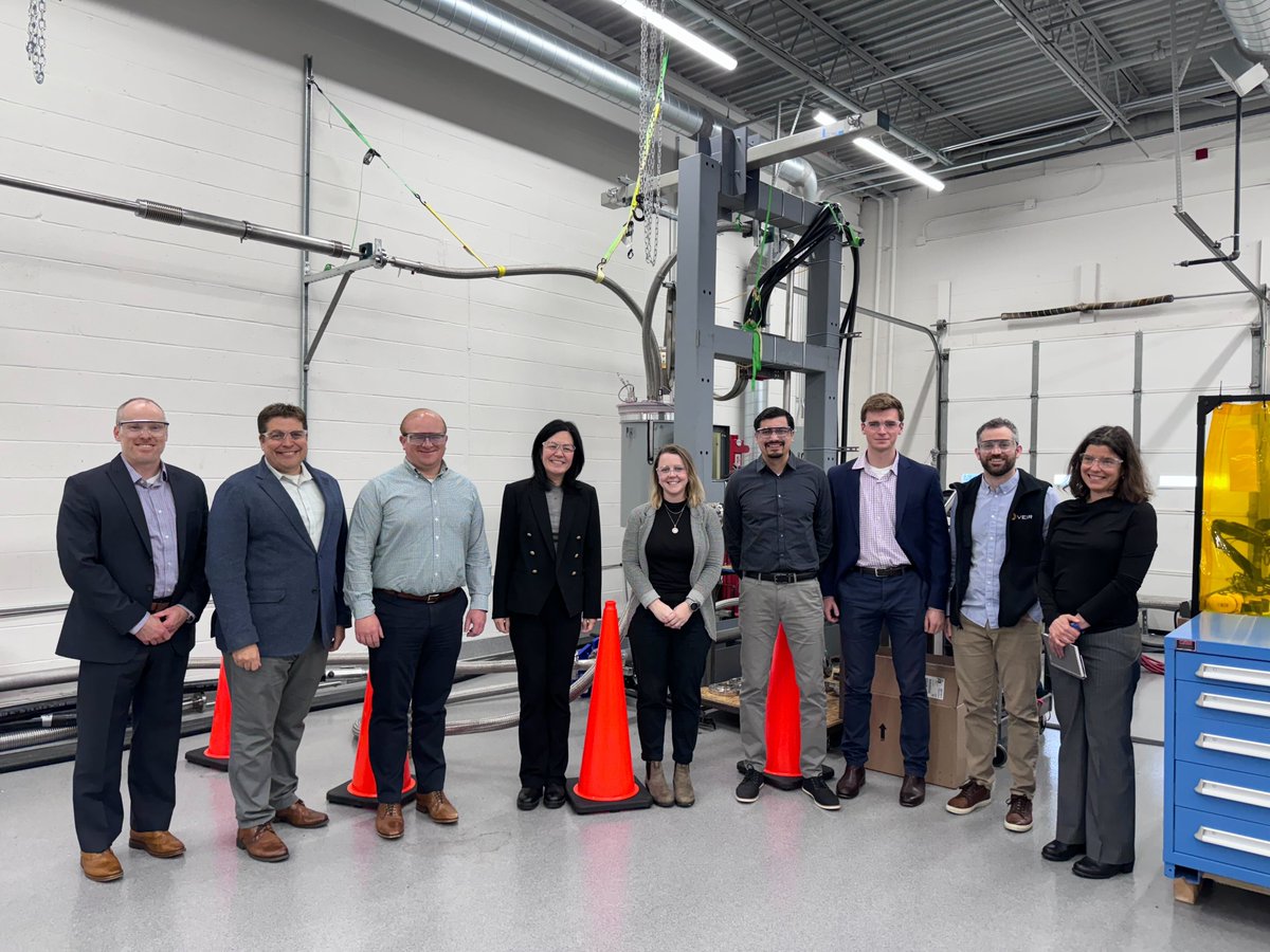 .@VEIR_Grid is developing superconducting cables to upgrade the nation's grid infrastructure and enable faster integration of renewables. ARPA-E Director Evelyn Wang and Deputy Director for Operations Shane Kosinski got to see demos of their cables first-hand. #ARPAEontheRoad