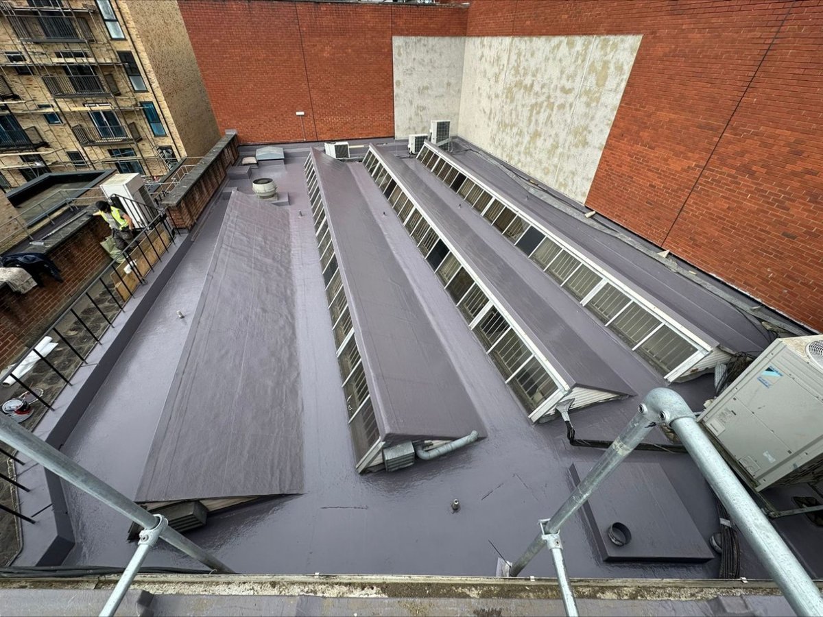 PolyroofLtd's tweet photo. Excellent workmanship by MF Roofing on these projects on behalf of Capital Roofing, using the Polyroof Protec System for a seamless, tough and long-lasting waterproofing membrane. ⭕
#roofingcontractors #flatroofinguk #liquidroofing https://t.co/fnhvttwncG