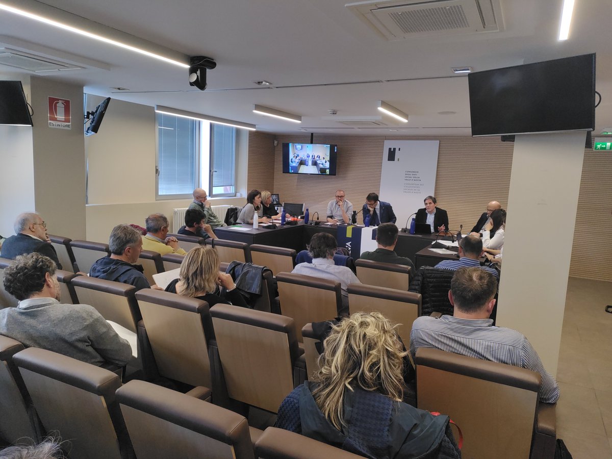celvavda's tweet image. Riunite oggi le Assemblee di #celva e #cpel. Tra i temi in esame: bilancio CELVA, piccoli Comuni montani, prima infanzia, disabilità. 
Il resoconto ↘️ celva.it/it/notizie-in-…