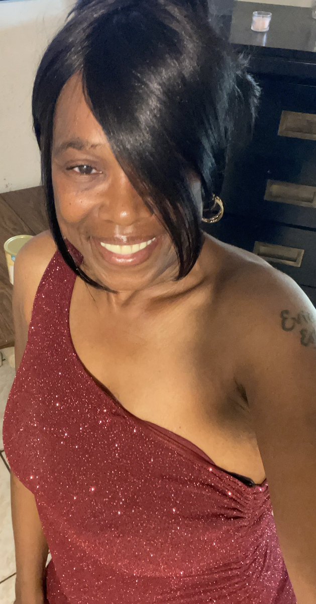 SassyCharlie3's tweet photo. TIRED OF DENYING MYSELF….. #ImBeautiful all these trials just made me stronger and today I rebuke the spirit of depression.sorrow,and loss today I’m in God’s image🙌🏾I smile bc I look so much better https://t.co/l5l4IPANUC