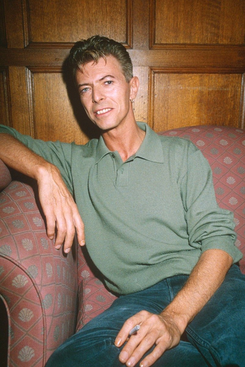 best of david bowie (@ONLY4B0WIE) on Twitter photo 2024-04-17 13:00:00