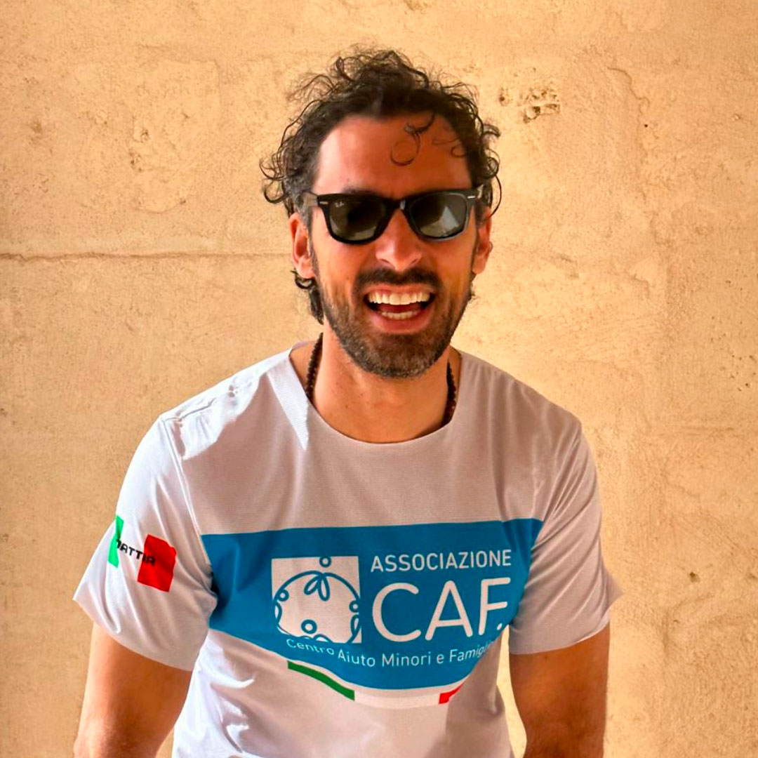 Giunti alla 3° tappa della #MarathonedesSables, Mattia e Giovanni corrono anche per aiutare i bambini accolti nelle nostre Comunità: aiutiamoli a raggiungere il traguardo della loro raccolta fondi solidale! 👉 bit.ly/4aCEPMs

#mattiabeda #associazionecaf